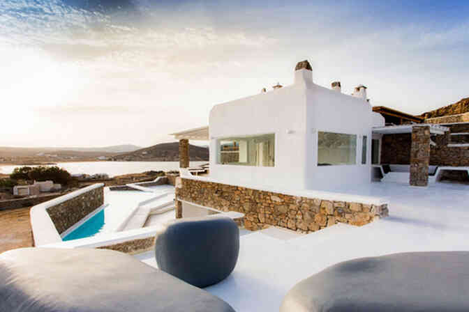 Unveiling the Paradise: Explore the Best Beaches in Mykonos