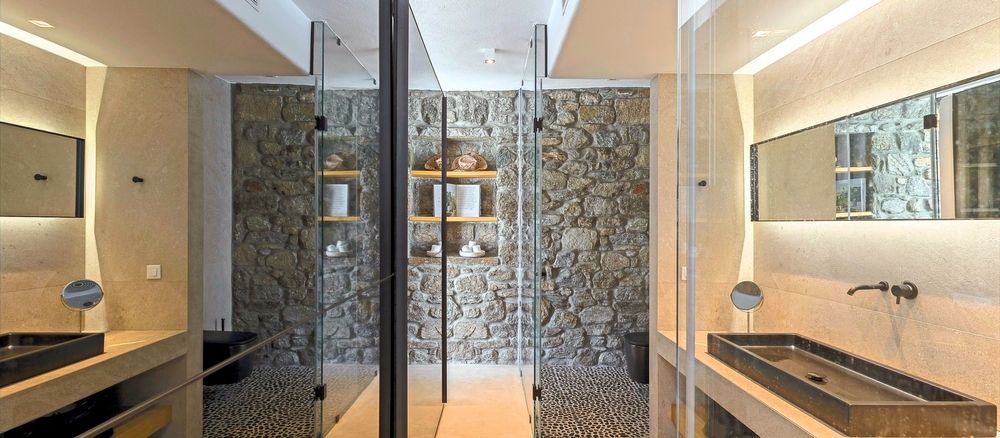 41 Bathroom 1